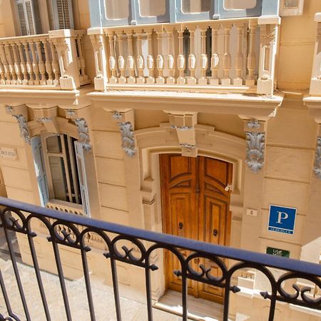 Glamorous Nino De Guevara On The City Center Malaga Exterior photo