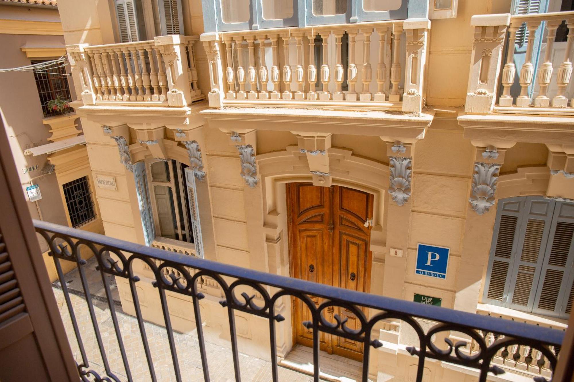 Glamorous Nino De Guevara On The City Center Malaga Exterior photo